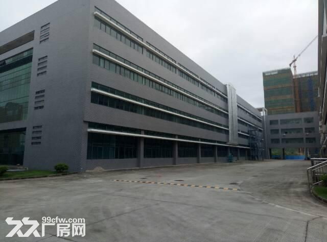 南海狮山镇三楼4200平方米厂房出租，超低价